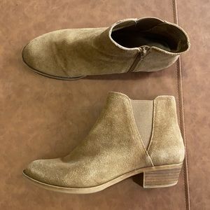 Kenzie suede booties